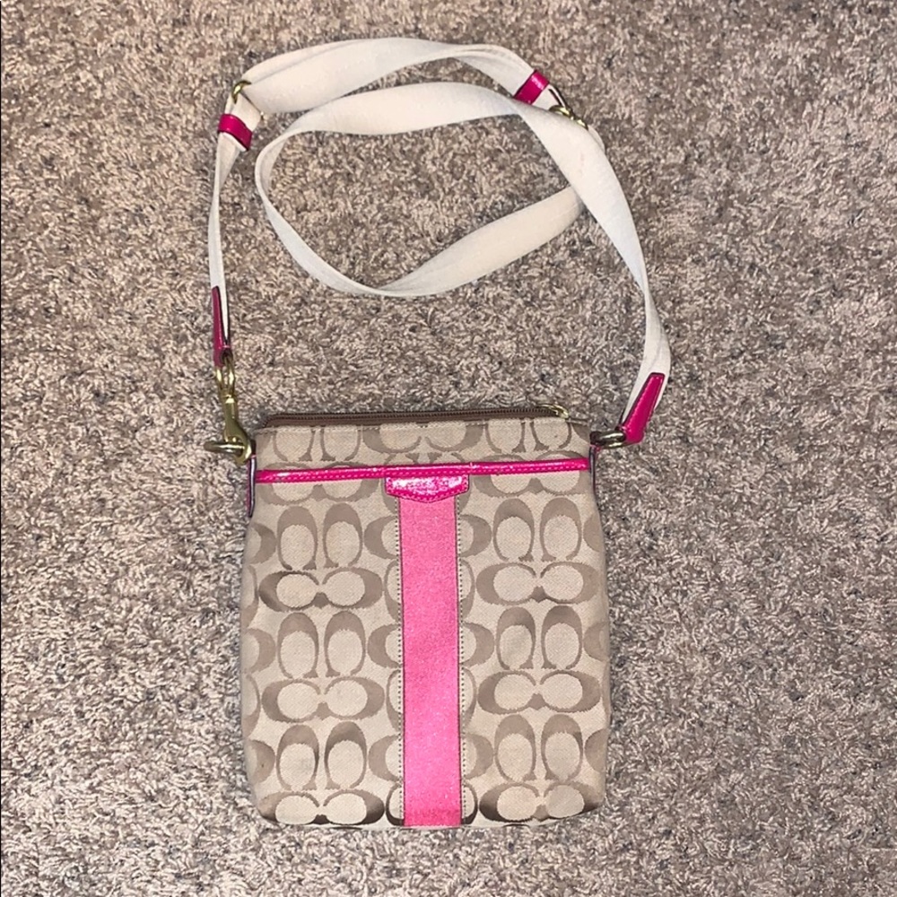 Women’s small crossbody purse
